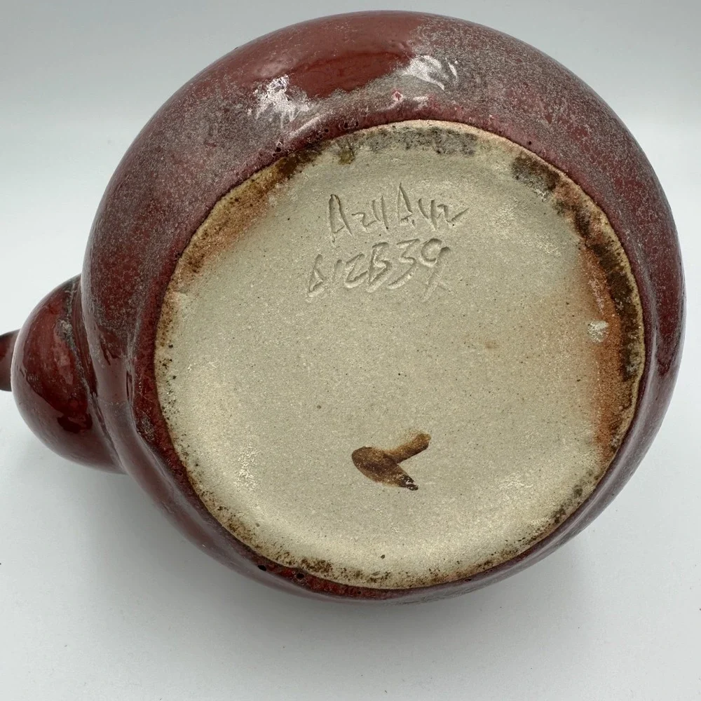 Designpac Ceramic Teapot Red Glaze Rustic Vtg Unique Collectible Signed A24A42‎
